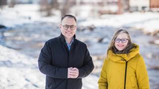 Kuvassa Ulla Boer ja Jussi Paakinaho. 